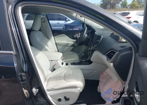 2019 Jeep Cherokee Limited 4X4 from USA, damaged, VIN 1C4PJMDX2KD112854